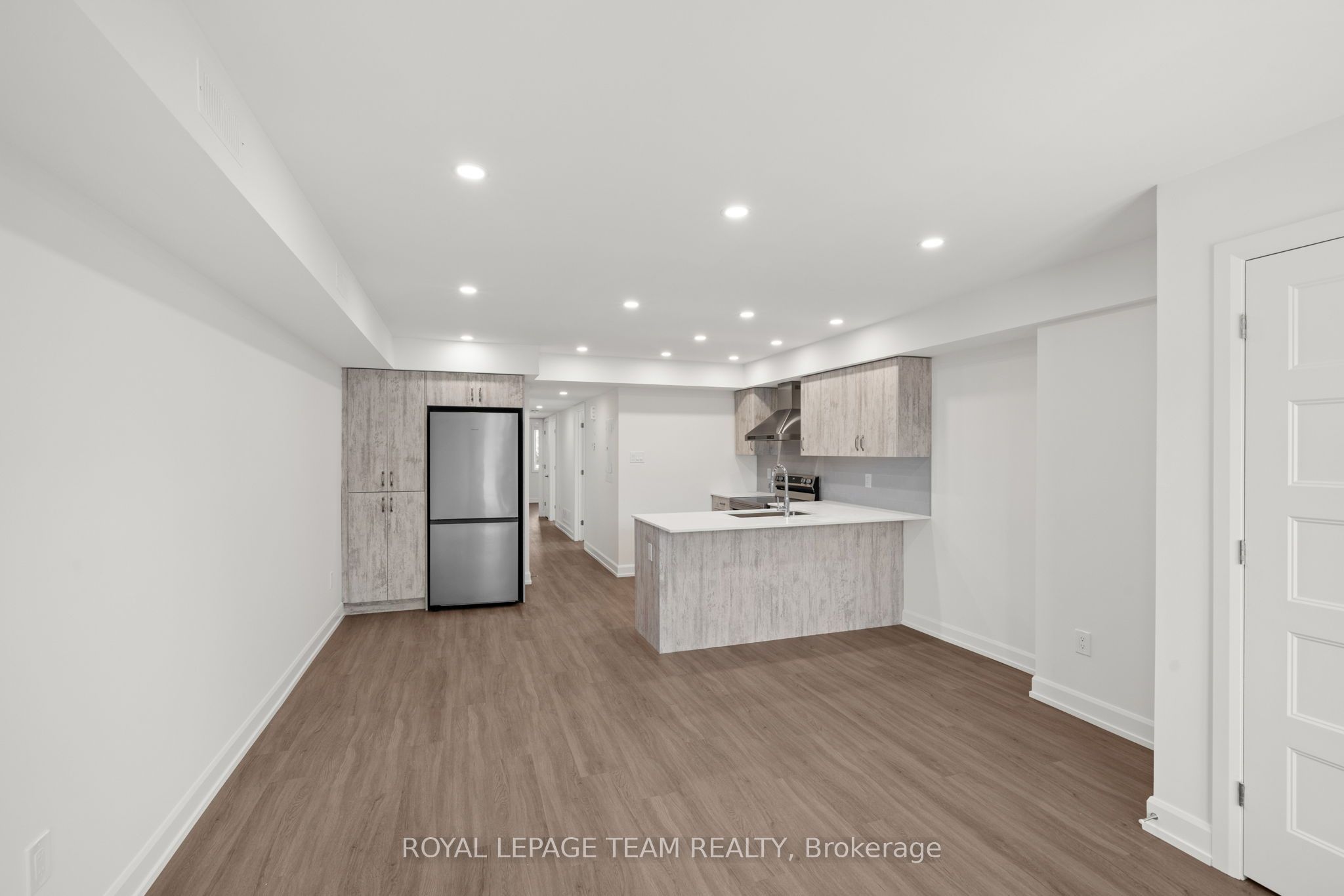 Unit B - 1229 Shillington Street, Ottawa 5