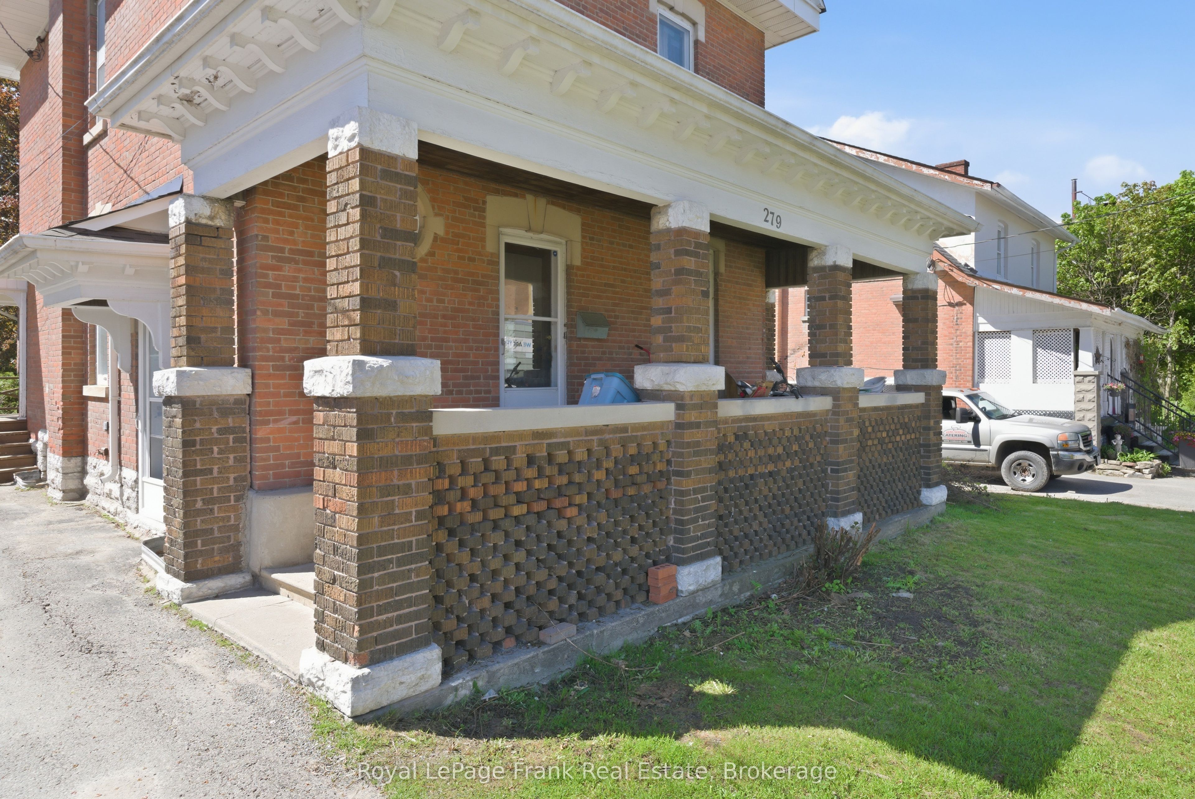 279 Kent Street W, Kawartha Lakes 5