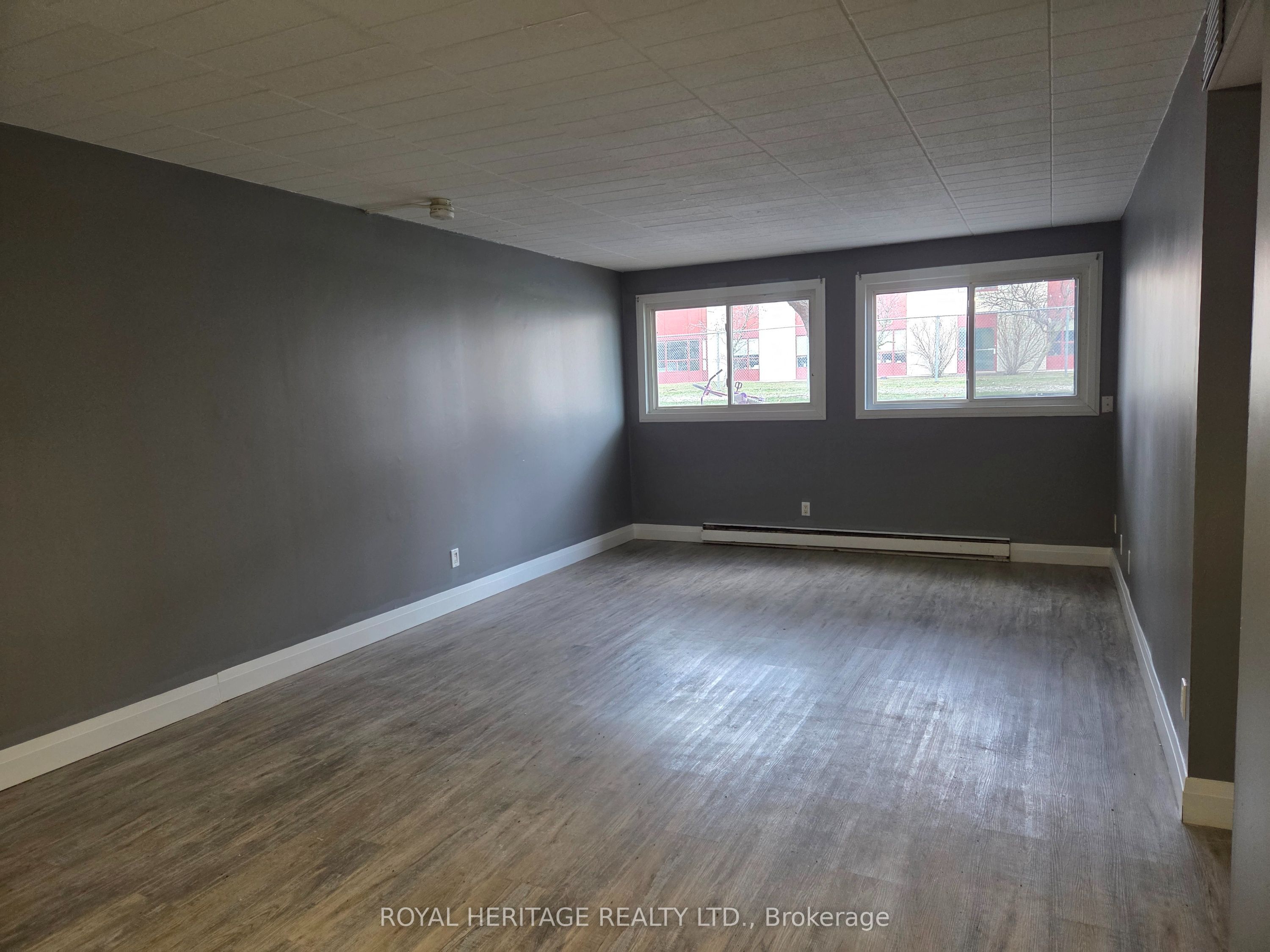 Unit 104 - 8800 Willoughby Drive, Niagara Falls 4