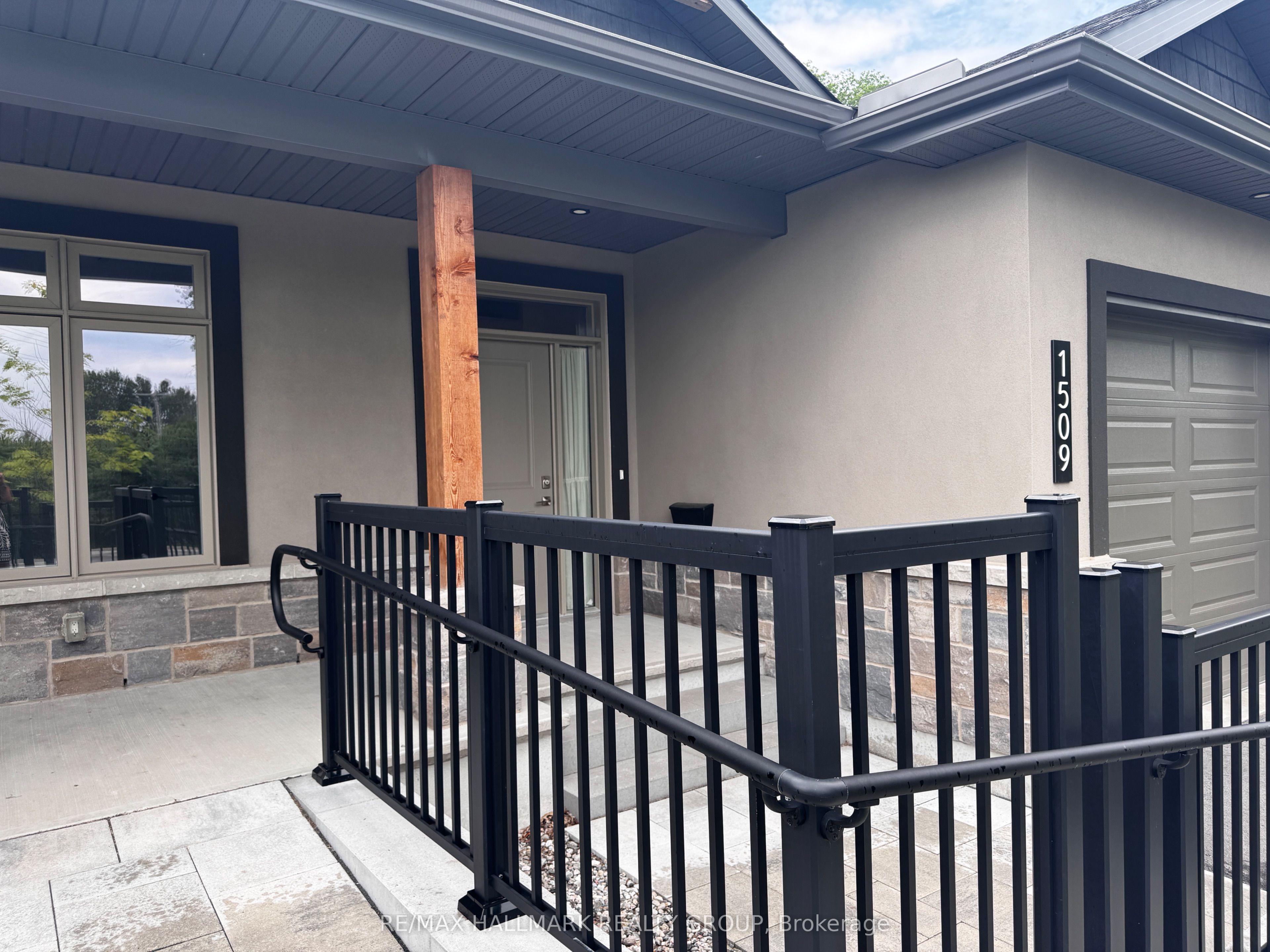 1509 Flanders Road, Brockville 4
