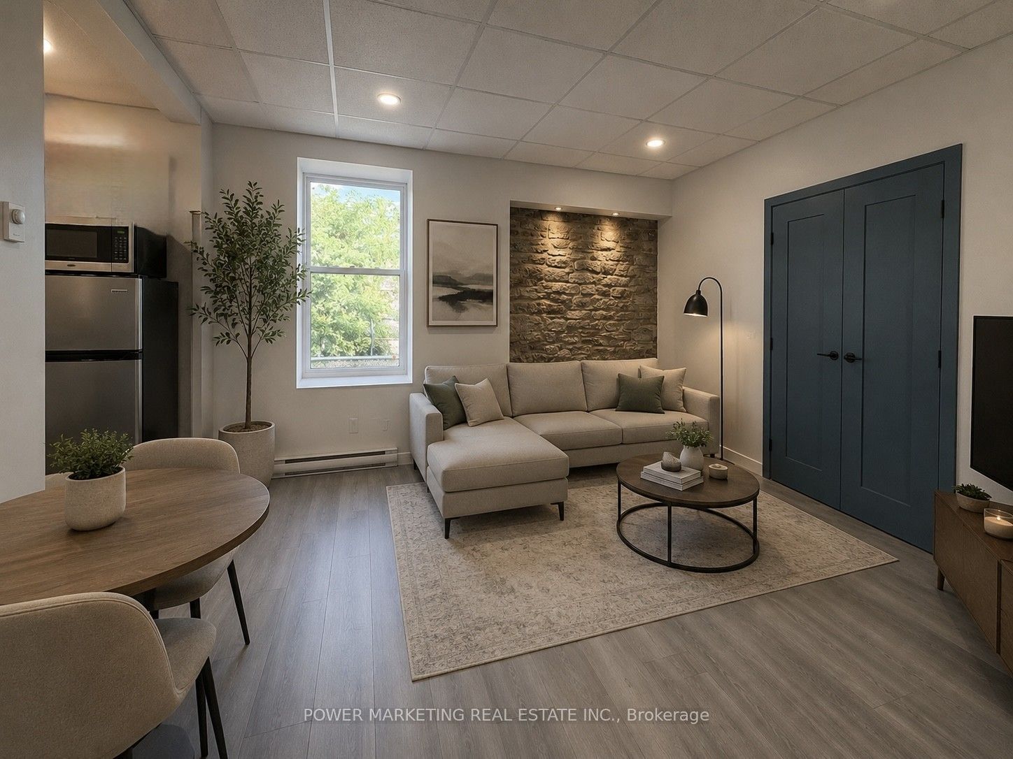 Unit 4 - 199 King Street W, Prescott 4