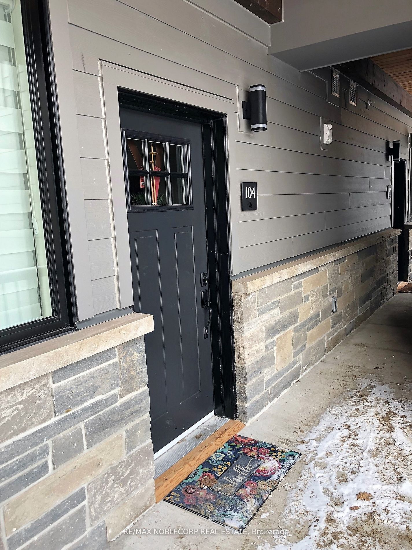 Unit 104 - 18 Beckwith Lane, Blue Mountains 2