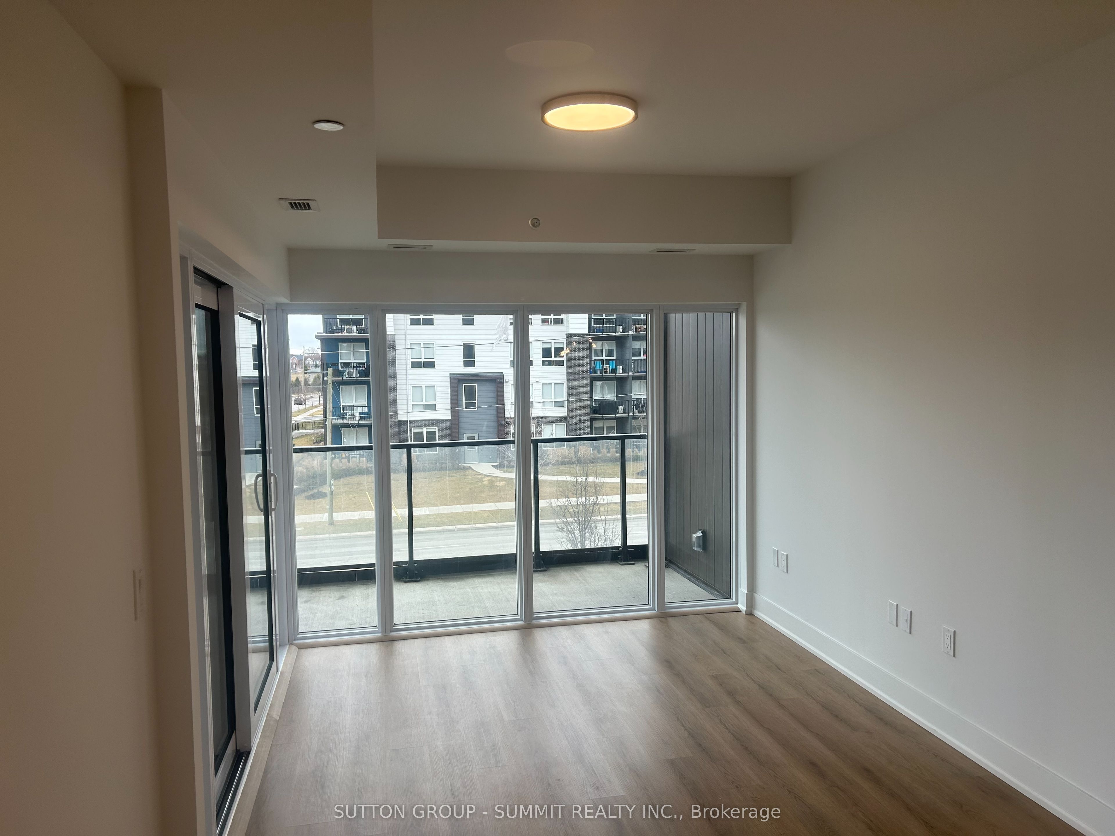 Unit 301 - 575 Conklin Road E, Brantford 3