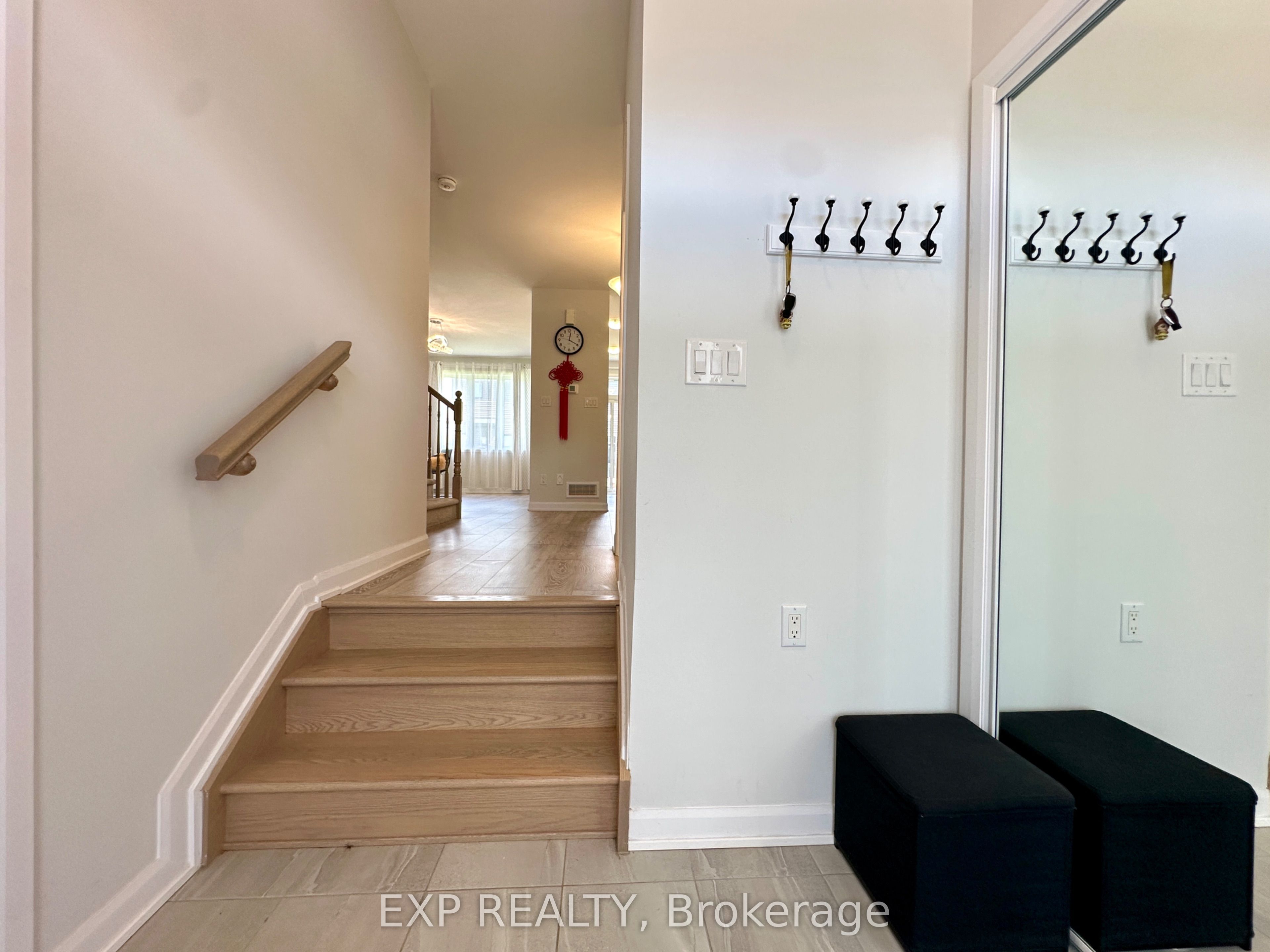 725 Cashmere Terrace, Nepean 3