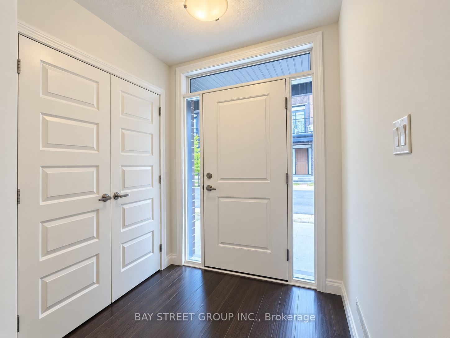 Unit 106 - 3260 Singleton Avenue, London 2