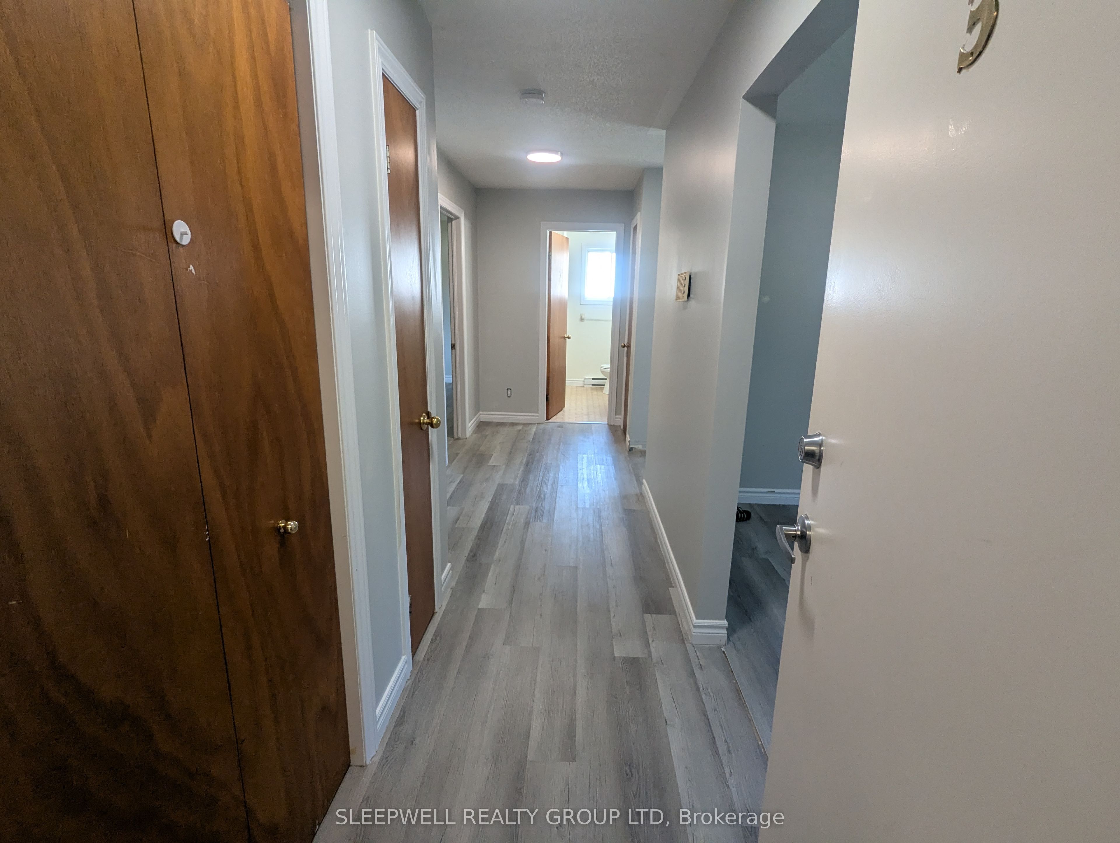 Unit 3 - 52 Mill Street, North Dundas 2