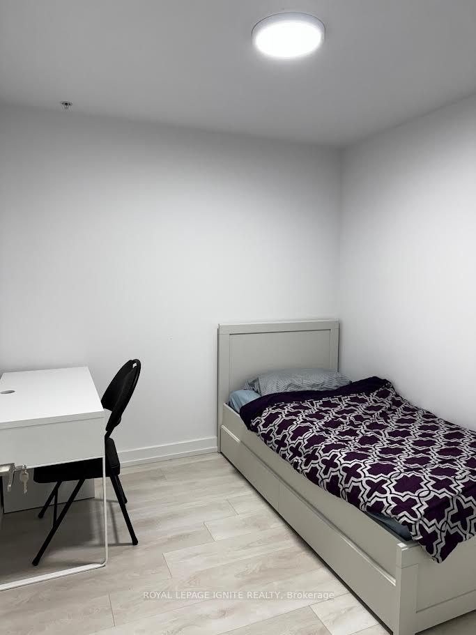 Unit 912 - 75 James Street S, Hamilton 4