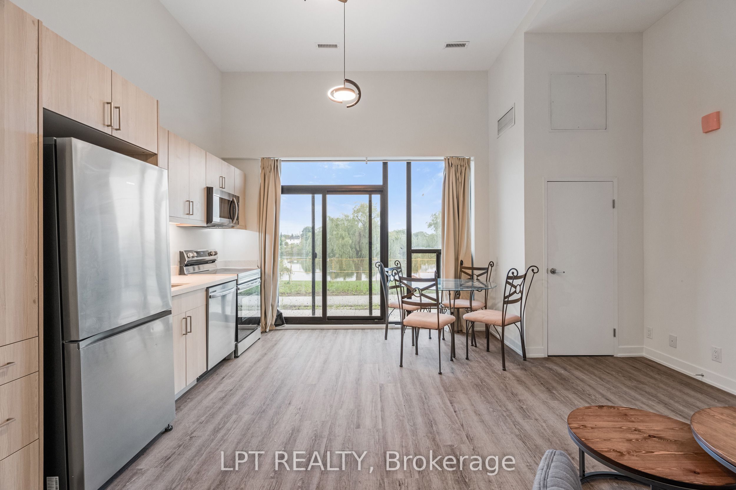 Unit 116 - 350 Prince Charles Drive S, Welland 3