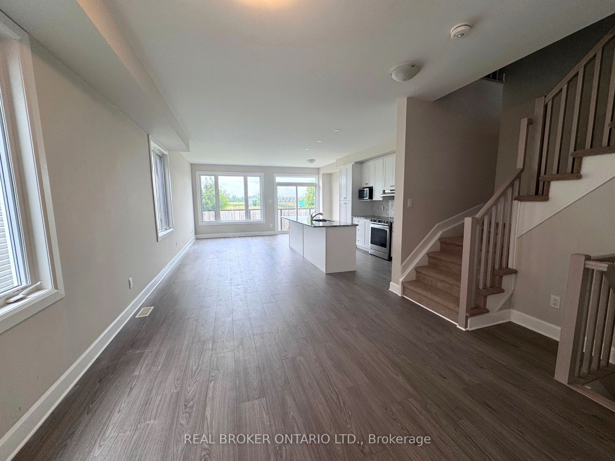 222 Hooper Street, Carleton Place 2