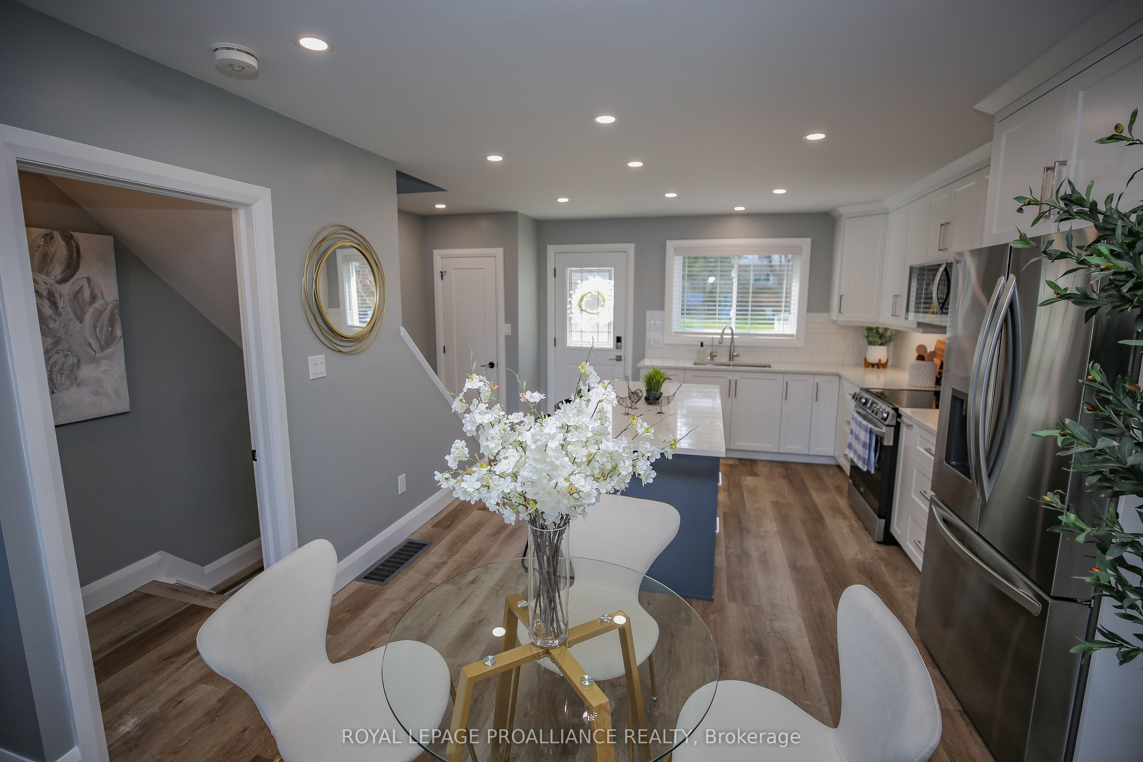 Unit 15 - 808 Riverview Lane, Elizabethtown-Kitley 4