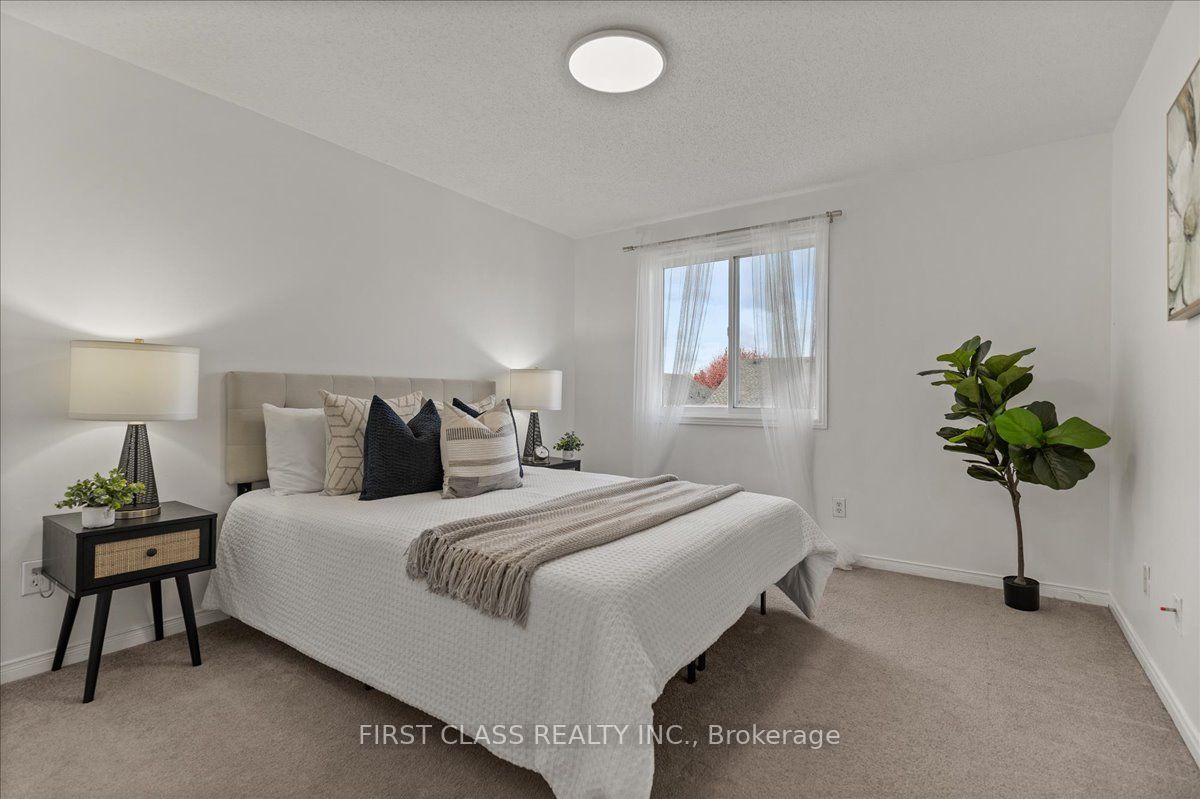 724 Angler Way, Waterloo 5