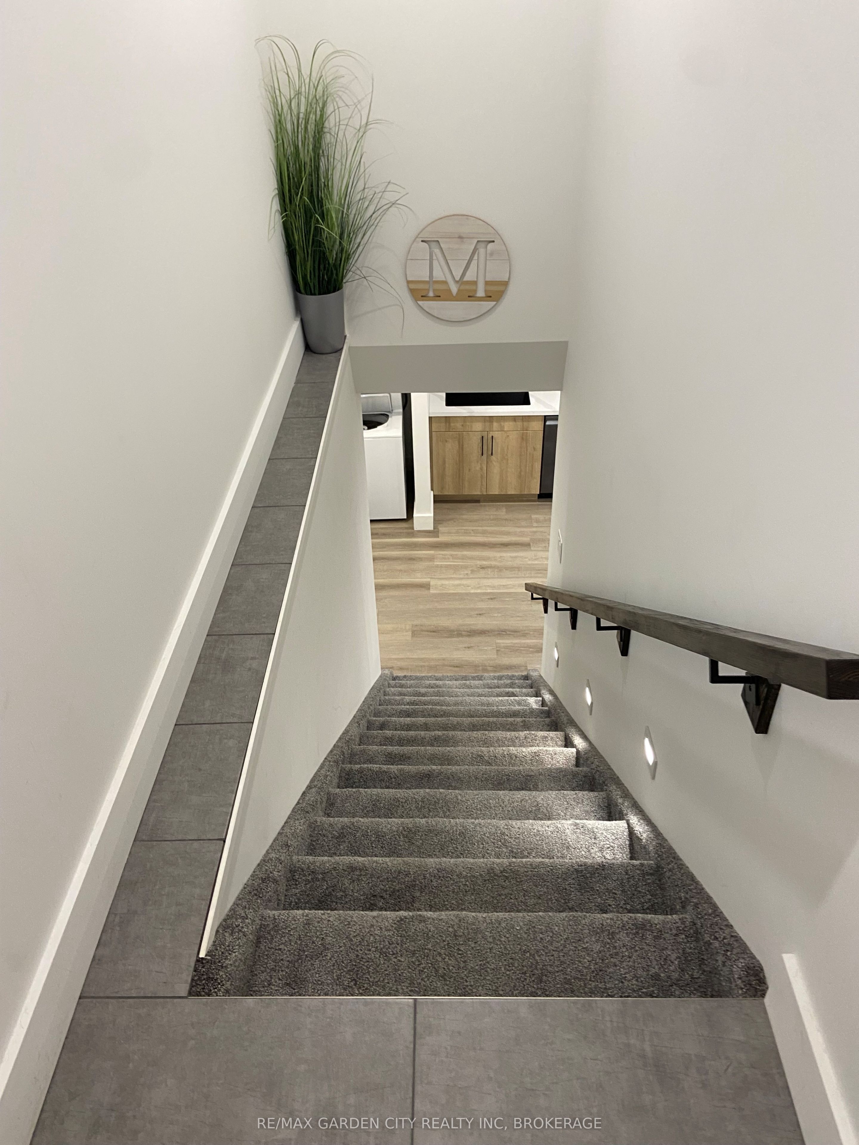 Unit LOWER - 618 Clare Avenue, Welland 4
