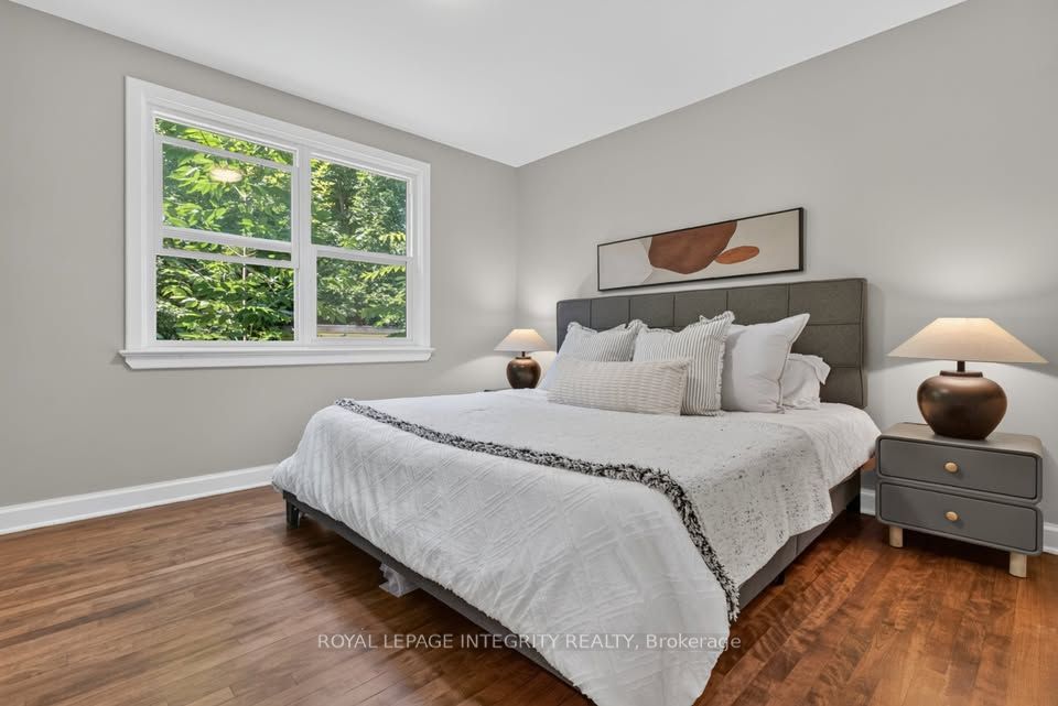 Unit 2 - 228 Woodroffe Avenue, Ottawa 5