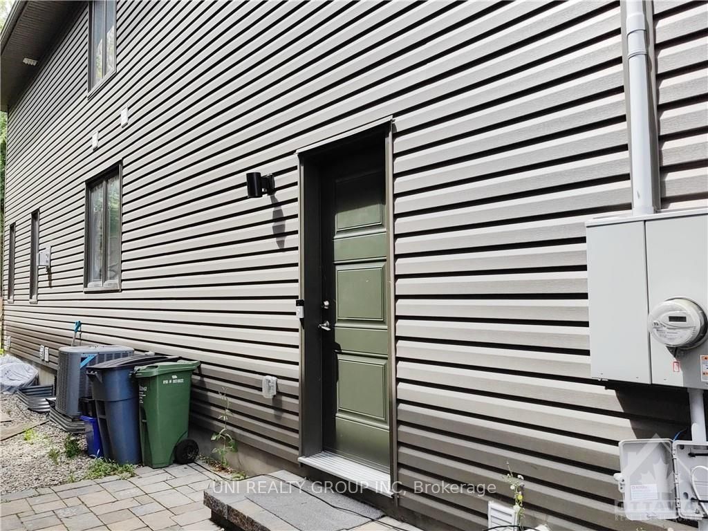 Unit B - 492 MOODIE Drive, Nepean 2