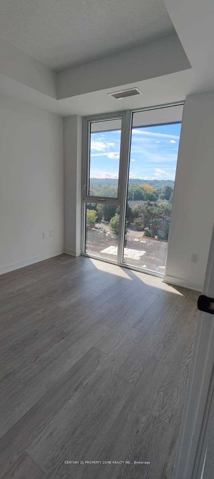 Unit 405 - 2782 Barton Street E, Hamilton 5
