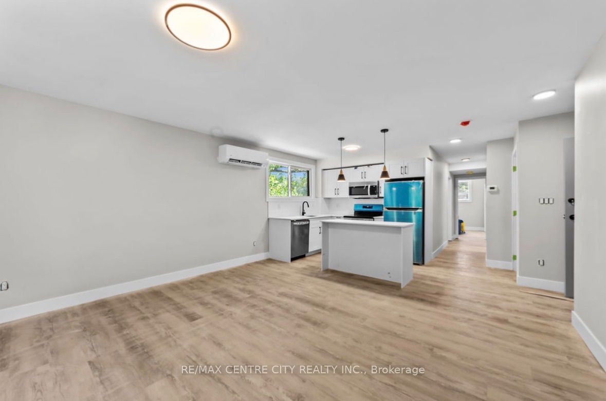 Unit 8 - 400 Scenic Drive, London 3