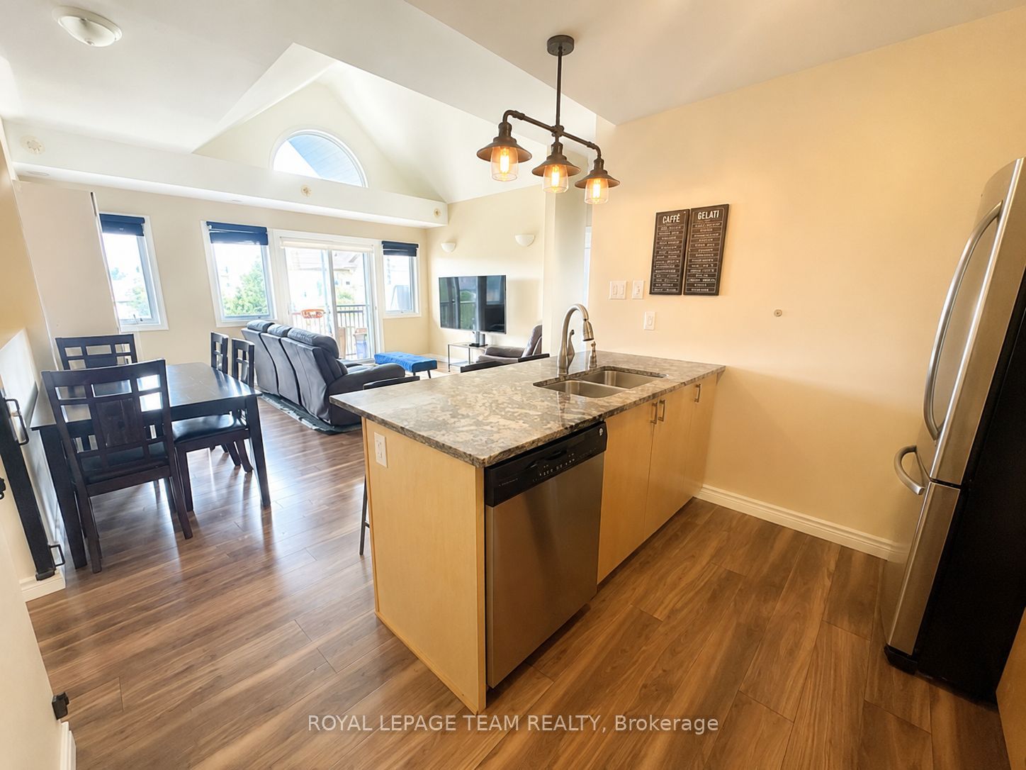 Unit C - 763 Cedar Creek Drive, Orleans-Gloucester 3