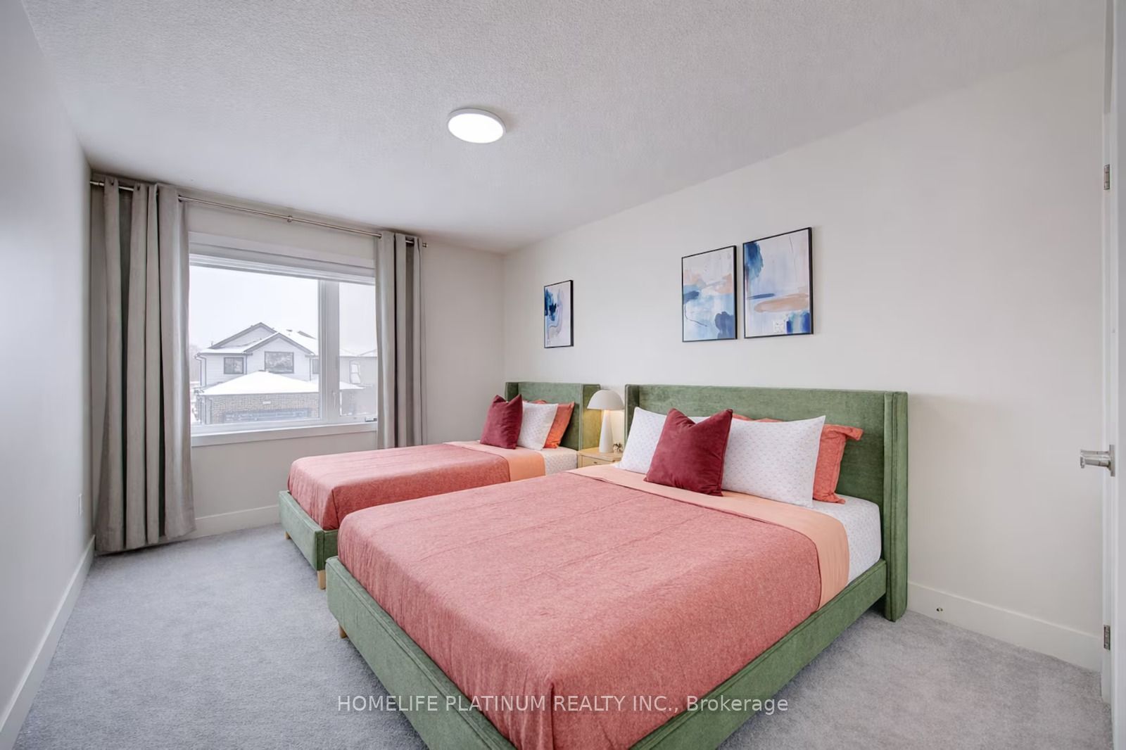 Unit Upper portion - 1593 Drew Street, London 5