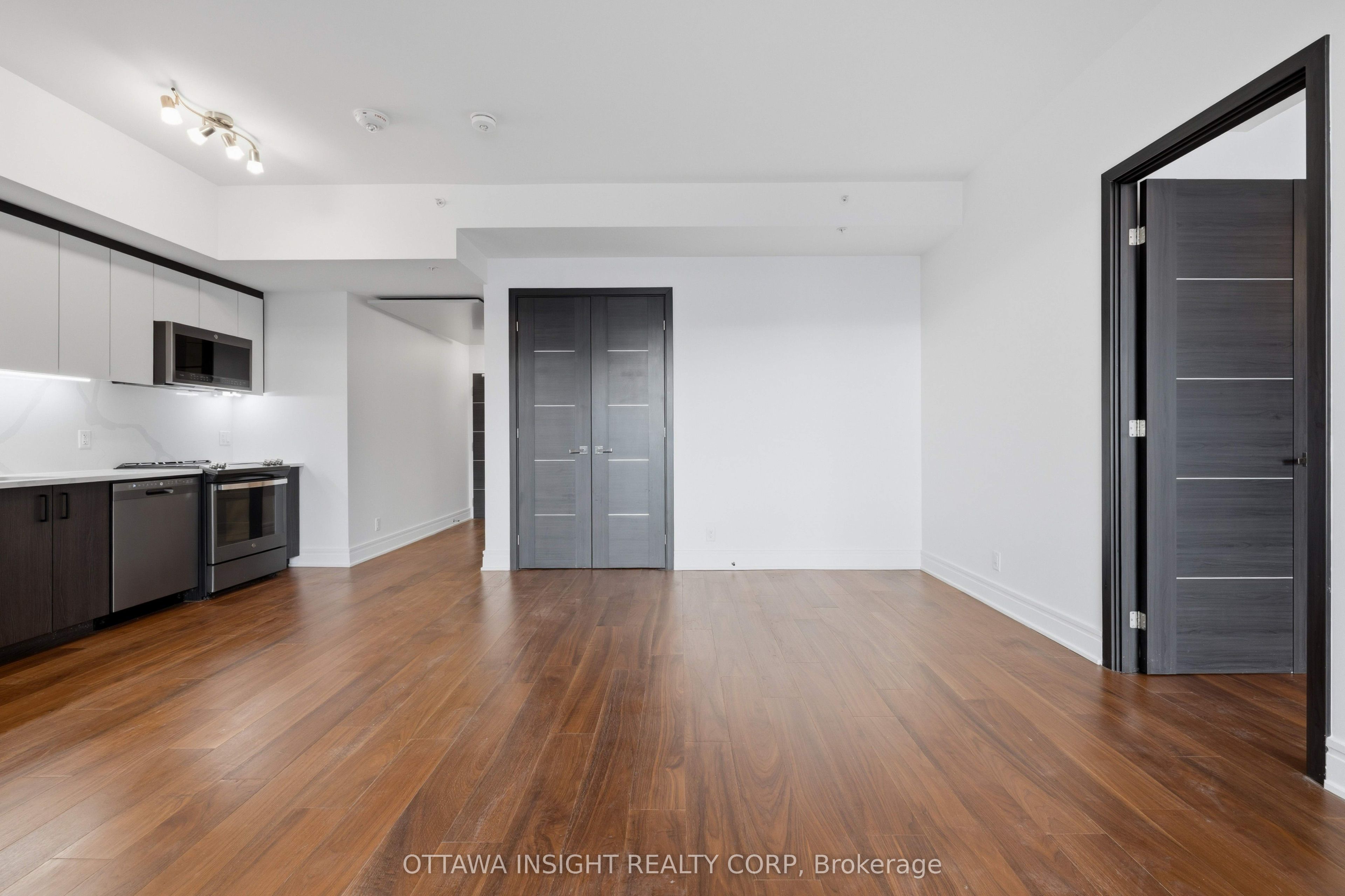Unit HT2E - 150 Marketplace Avenue, Nepean 5