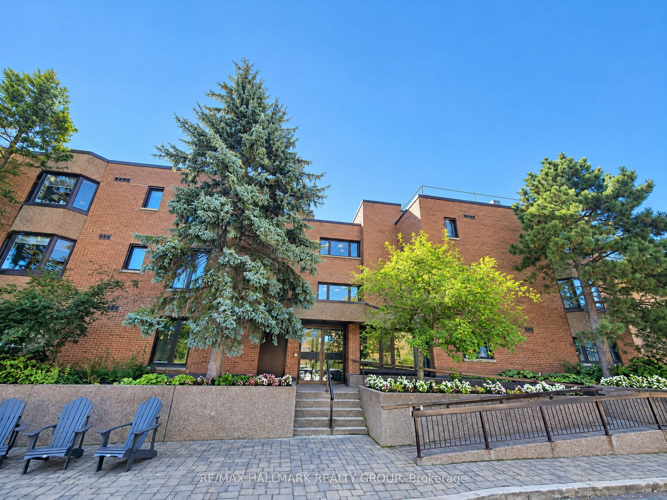 Unit 77 - 263 Botanica Private, Ottawa 2