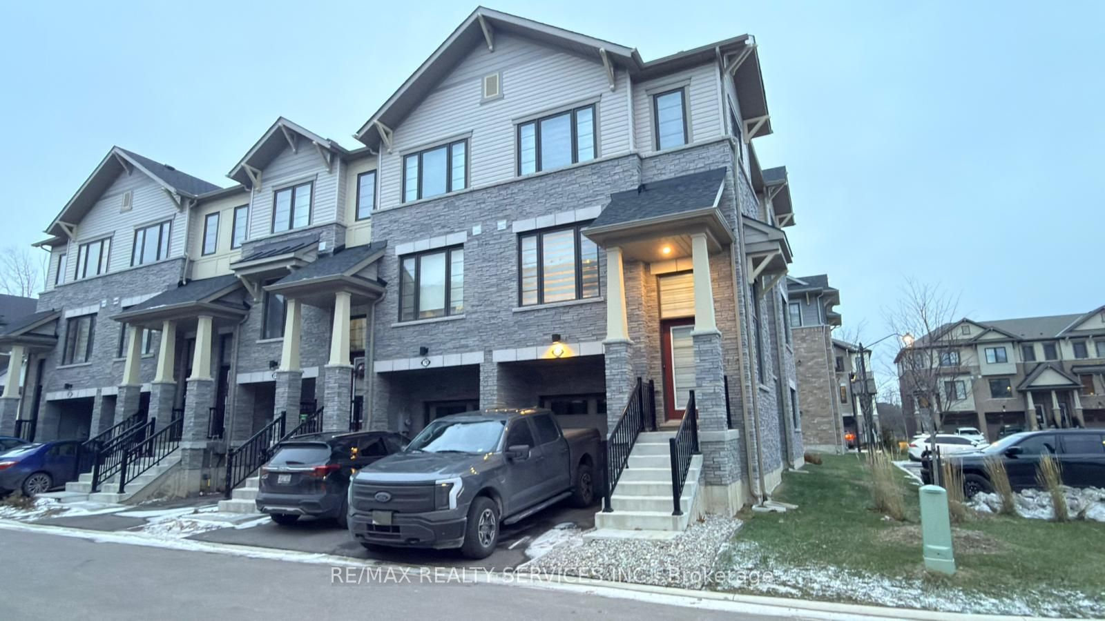 Unit 71 - 185 Bedrock Drive, Stoney Creek 2