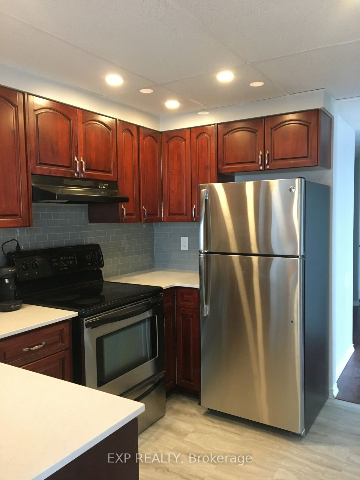 Unit 809 - 10 Ellen Street E, Kitchener 2
