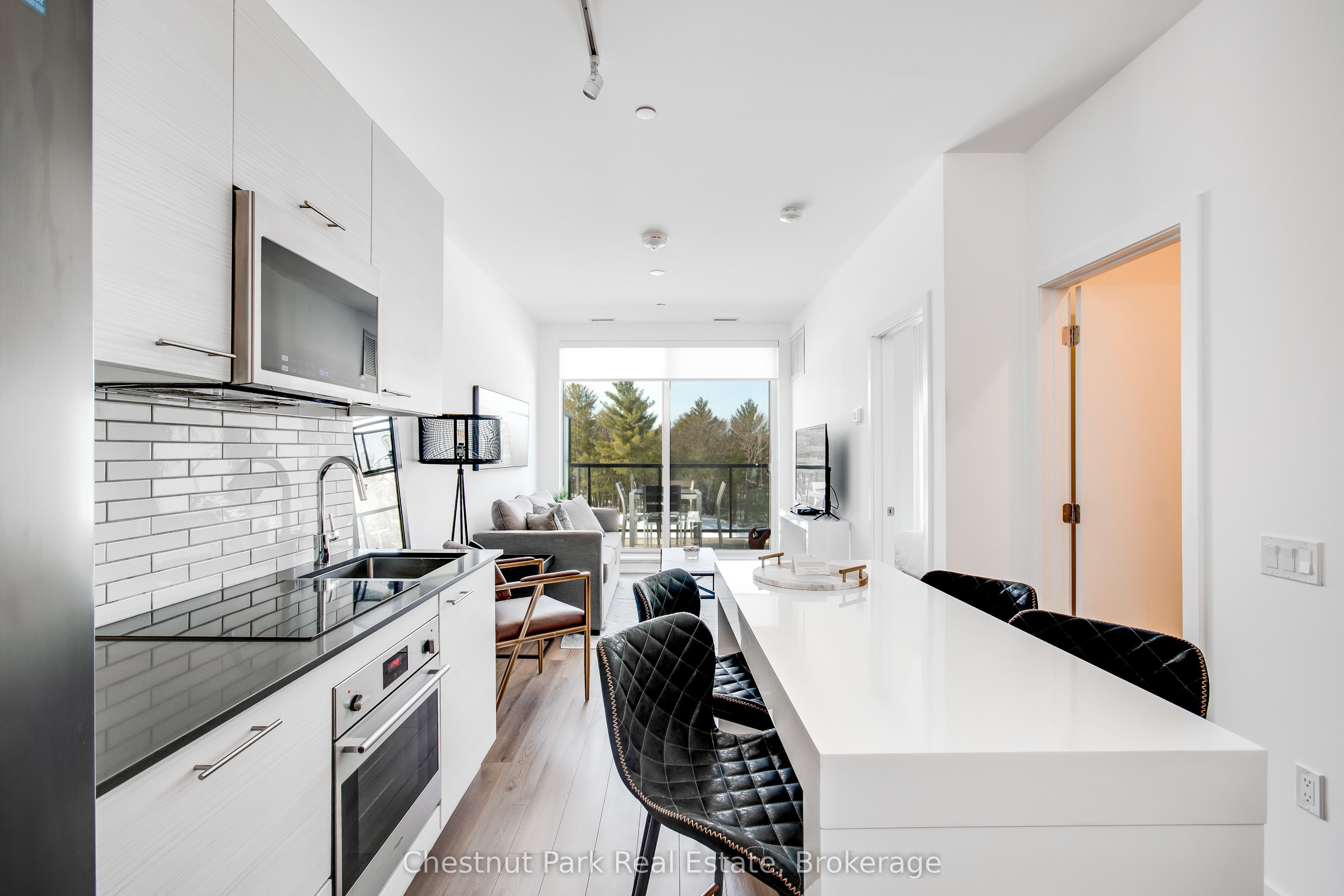 Unit 404 - 120 Carrick Trail, Gravenhurst 5