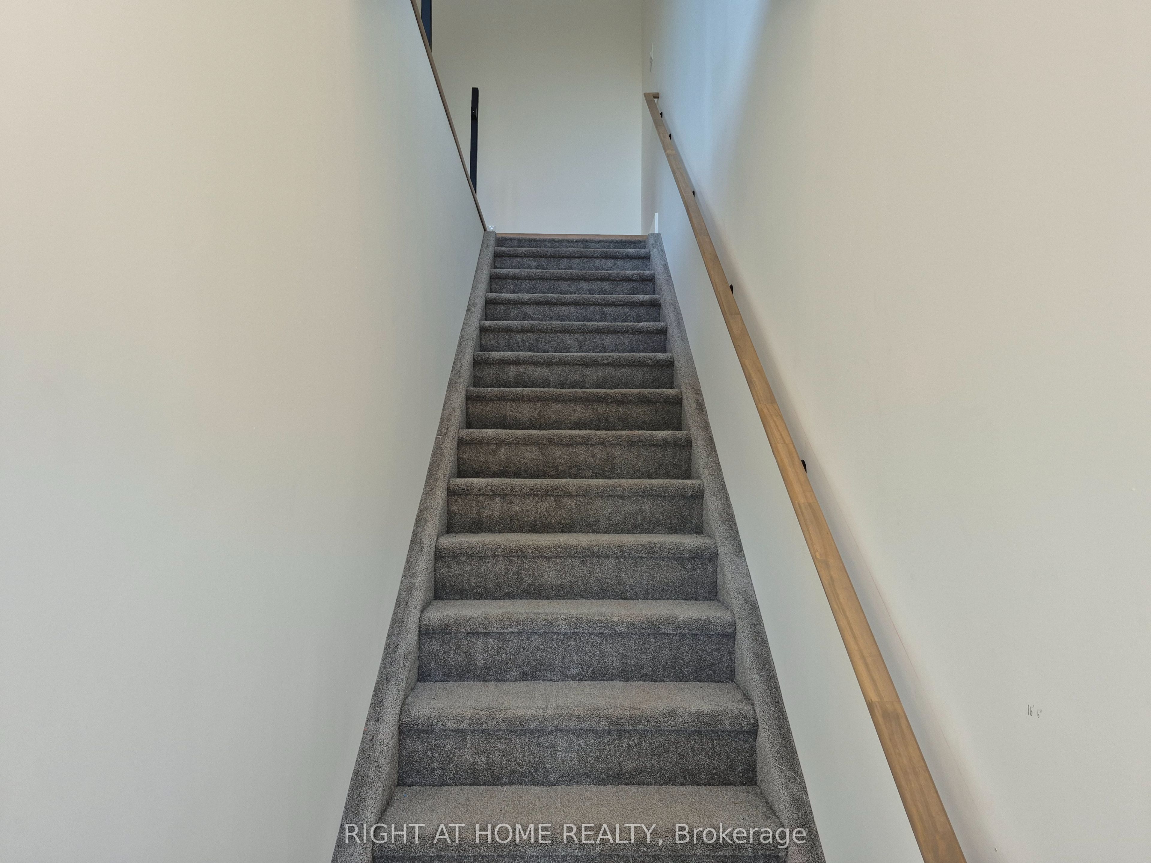 Unit Unit 1 - 19 James Street, Arnprior 4