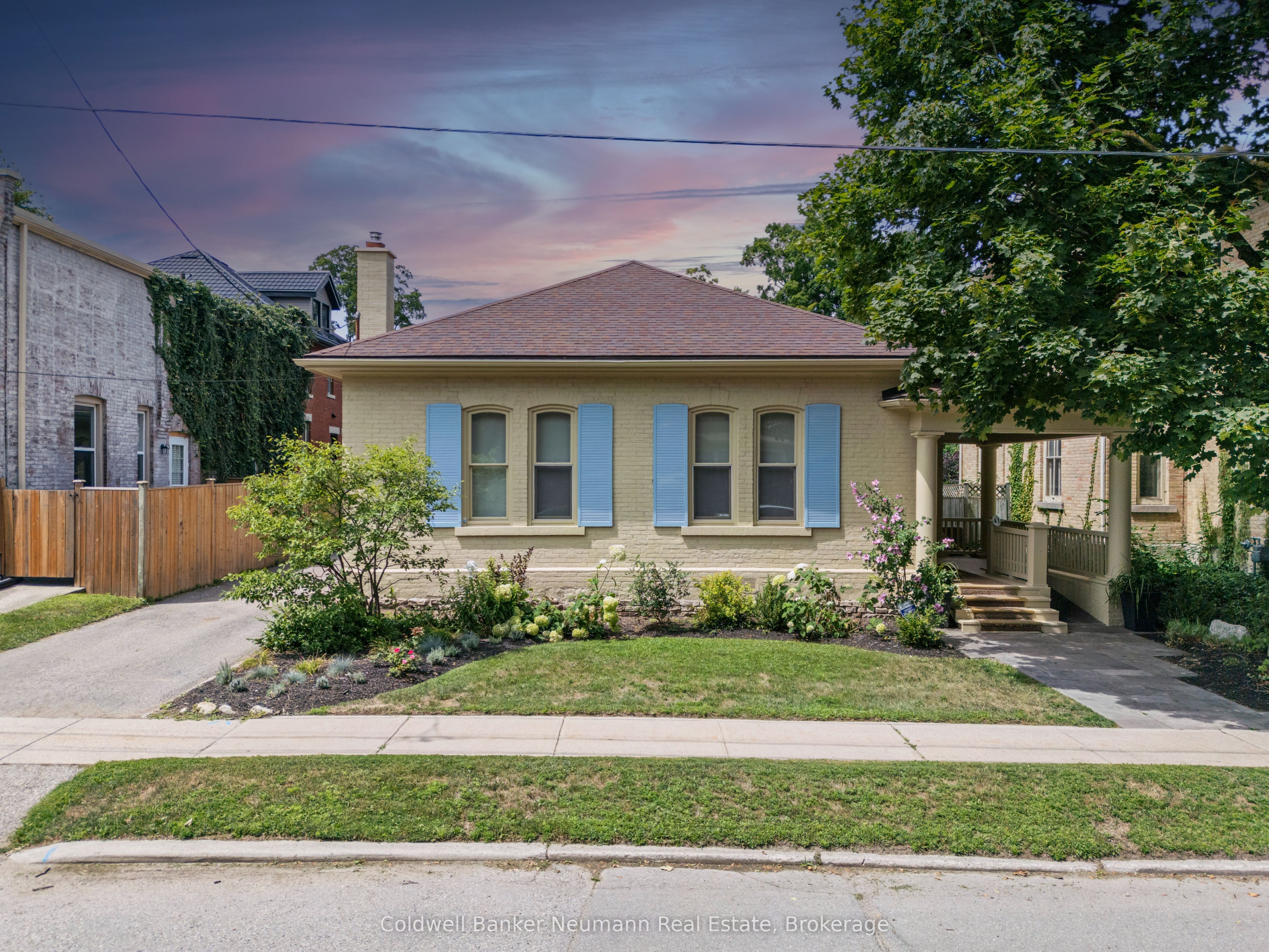 41 LIVERPOOL Street, Guelph 1