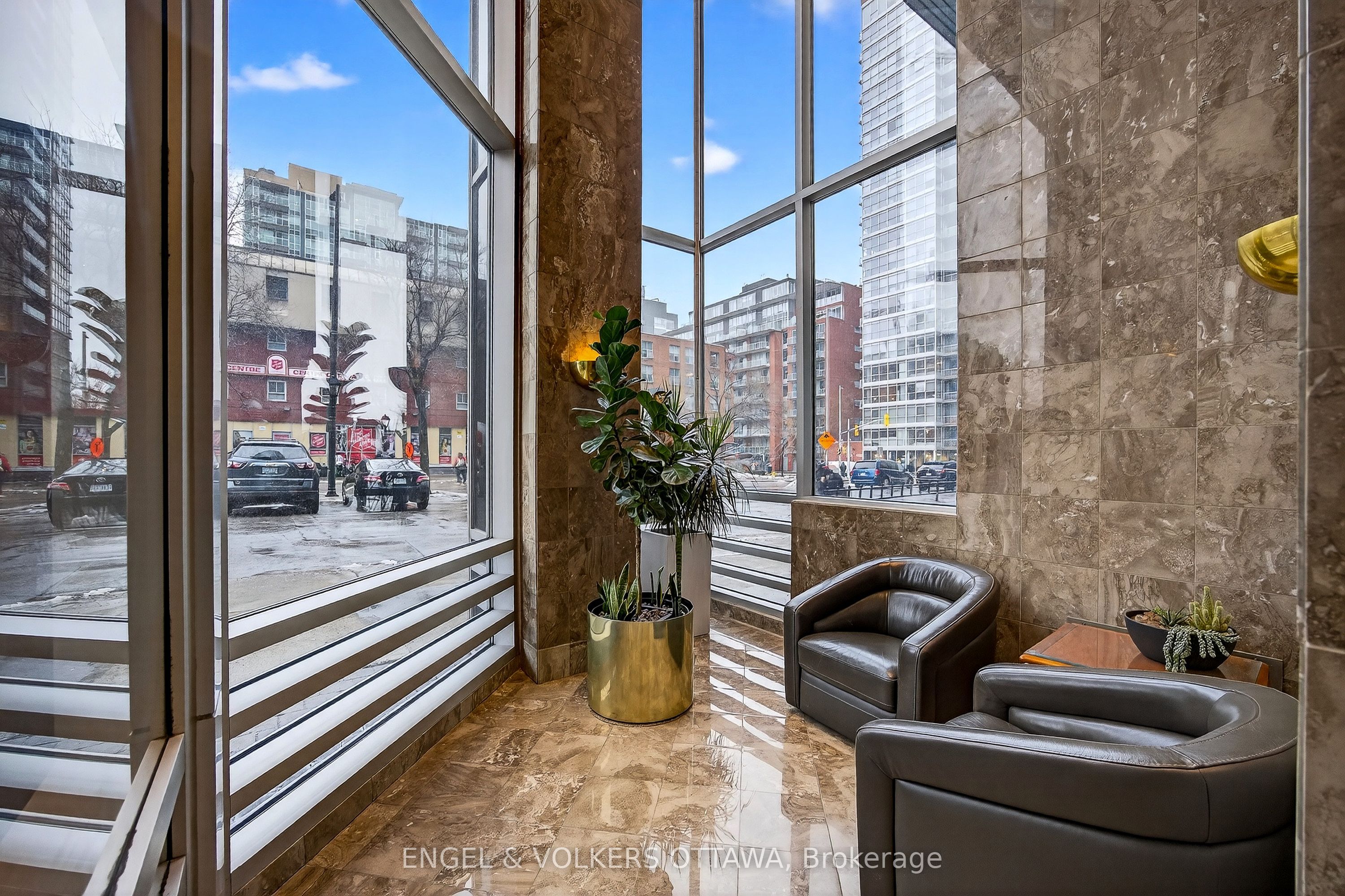 Unit 2404 - 160 George Street, Ottawa 4