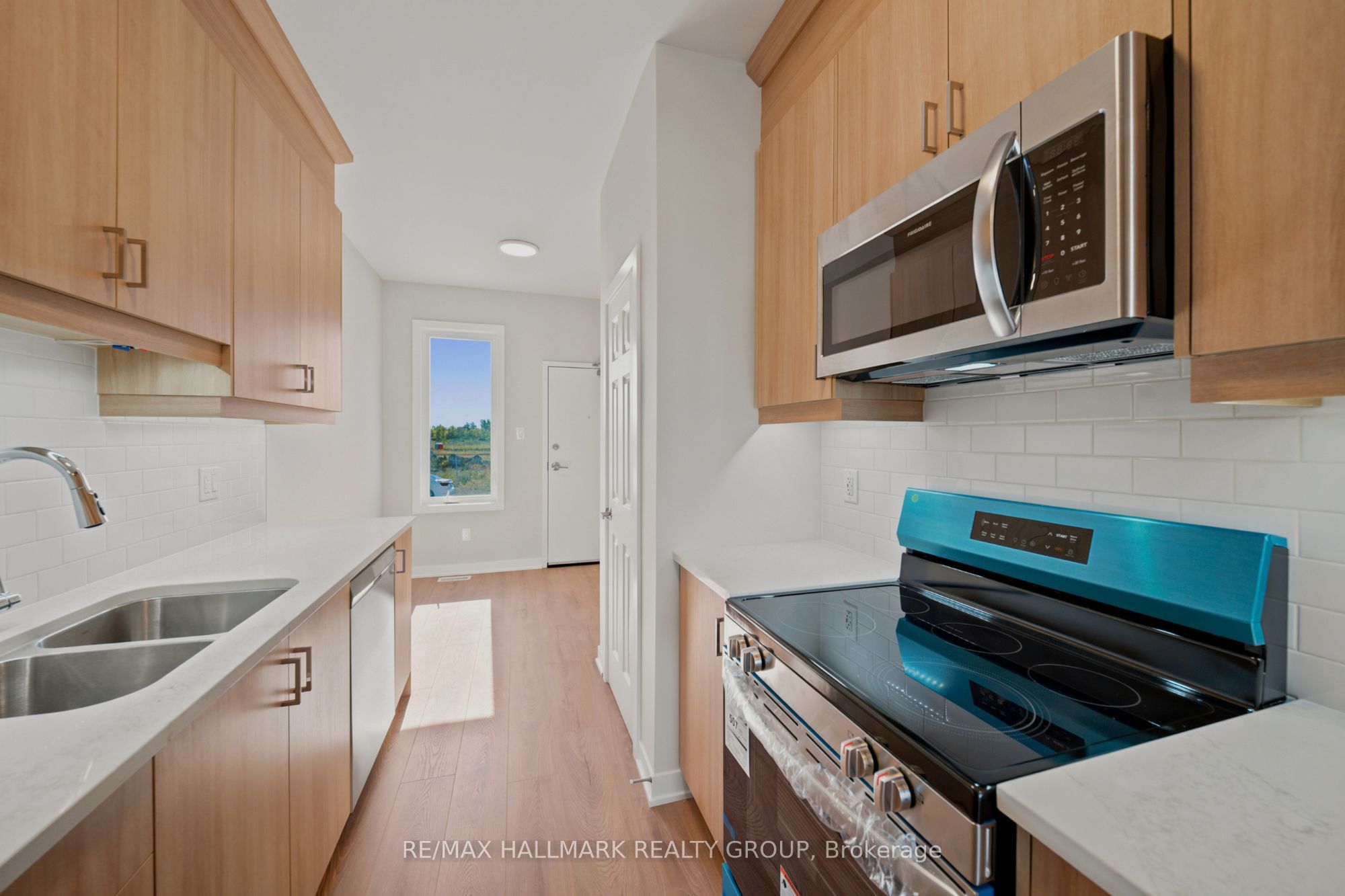 Unit D - 142 Conservancy Drive, Nepean 4