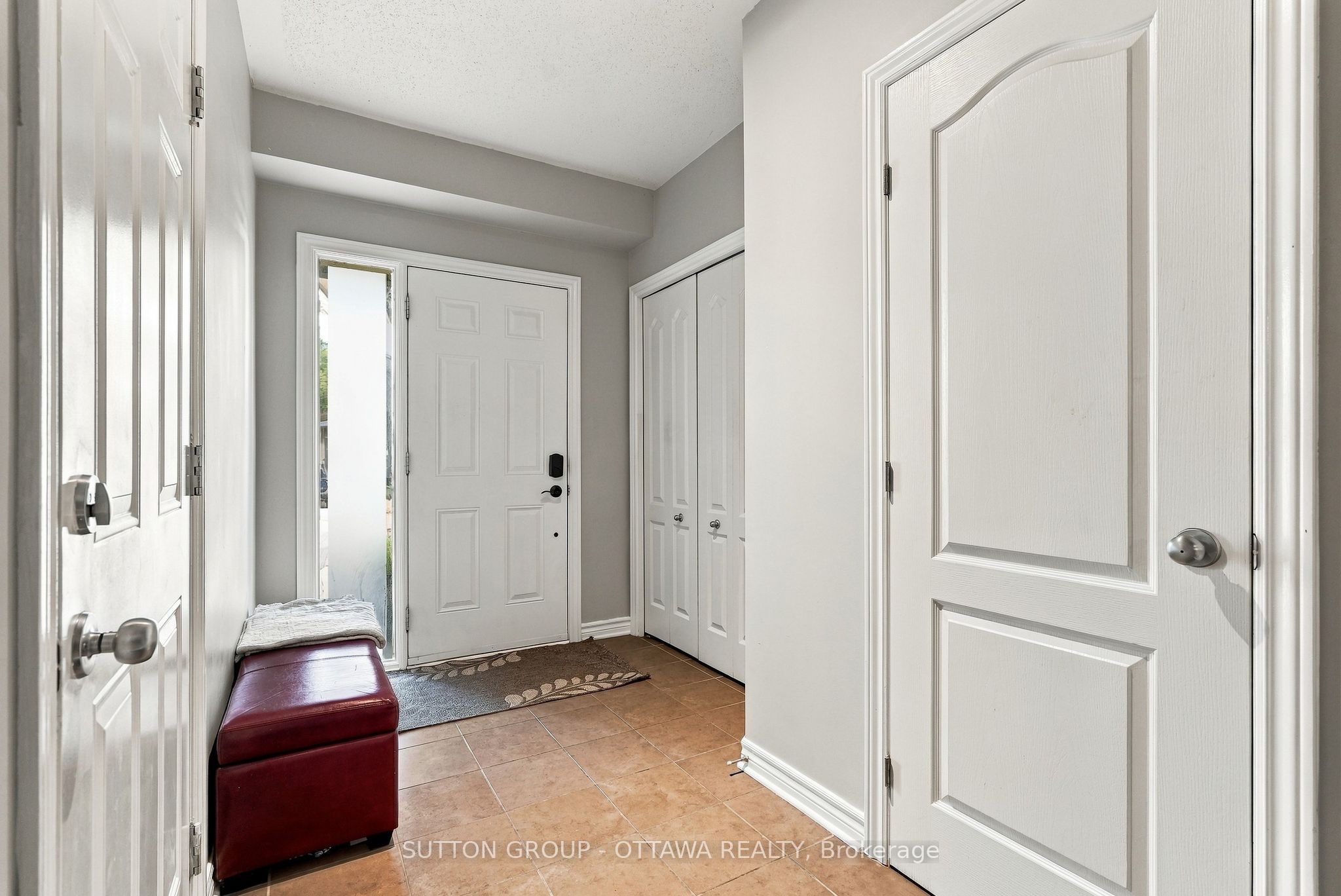 333 Riversedge Crescent, Orleans-Gloucester 2