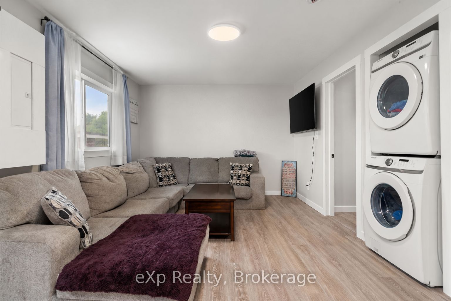 Unit Unit A - 89 College Street E, Belleville 2