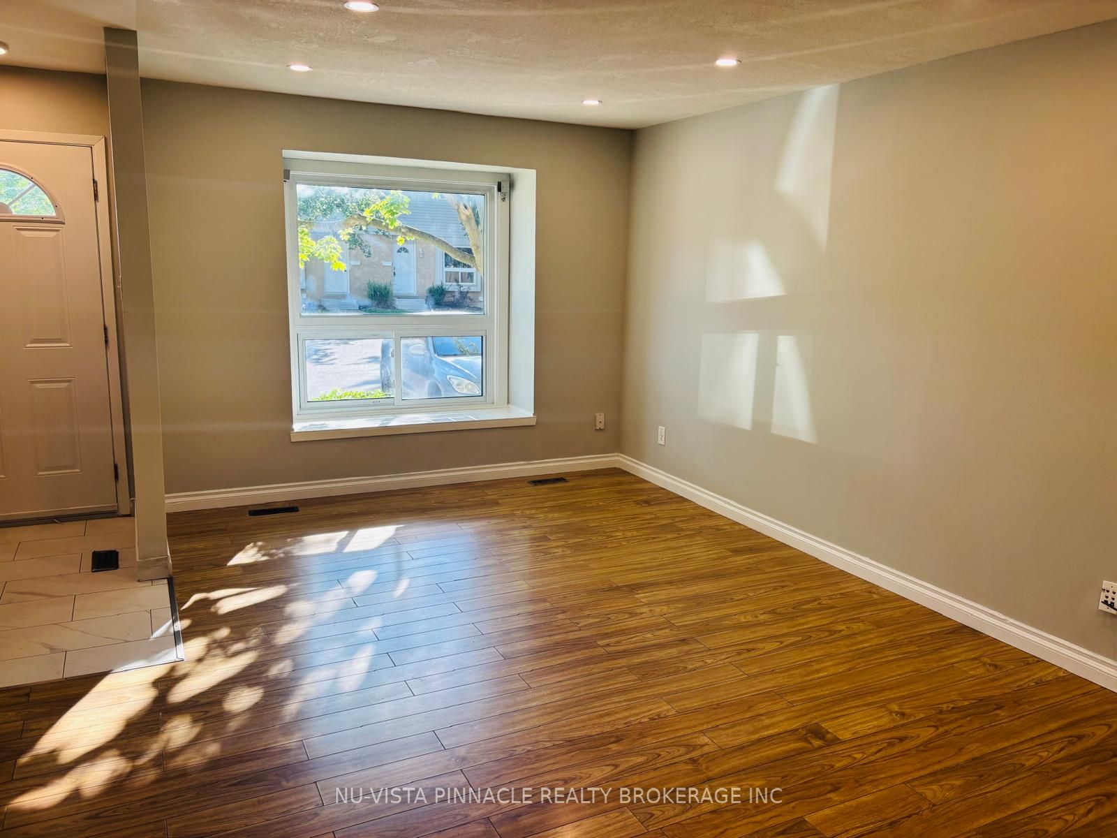 Unit 39 - 577 Third Street, London 3