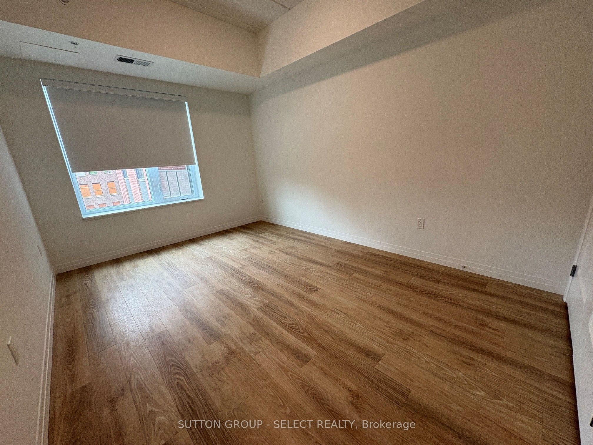 Unit 313 - 351 HILL Street, London 5
