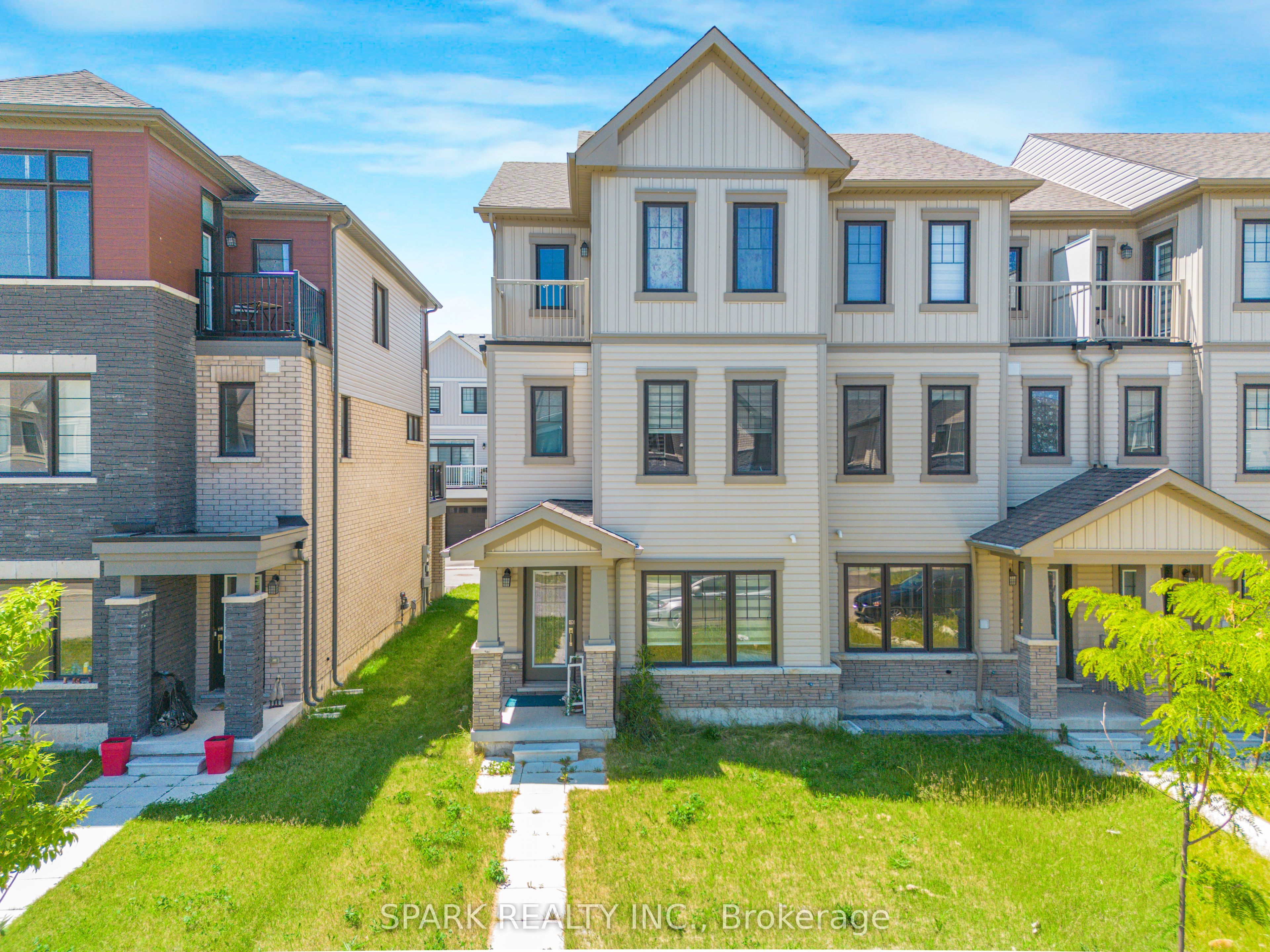 226 Melody Lane, Thorold 2