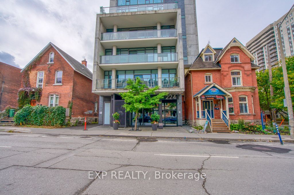 Unit 401 - 224 Lyon Street N, Ottawa 2