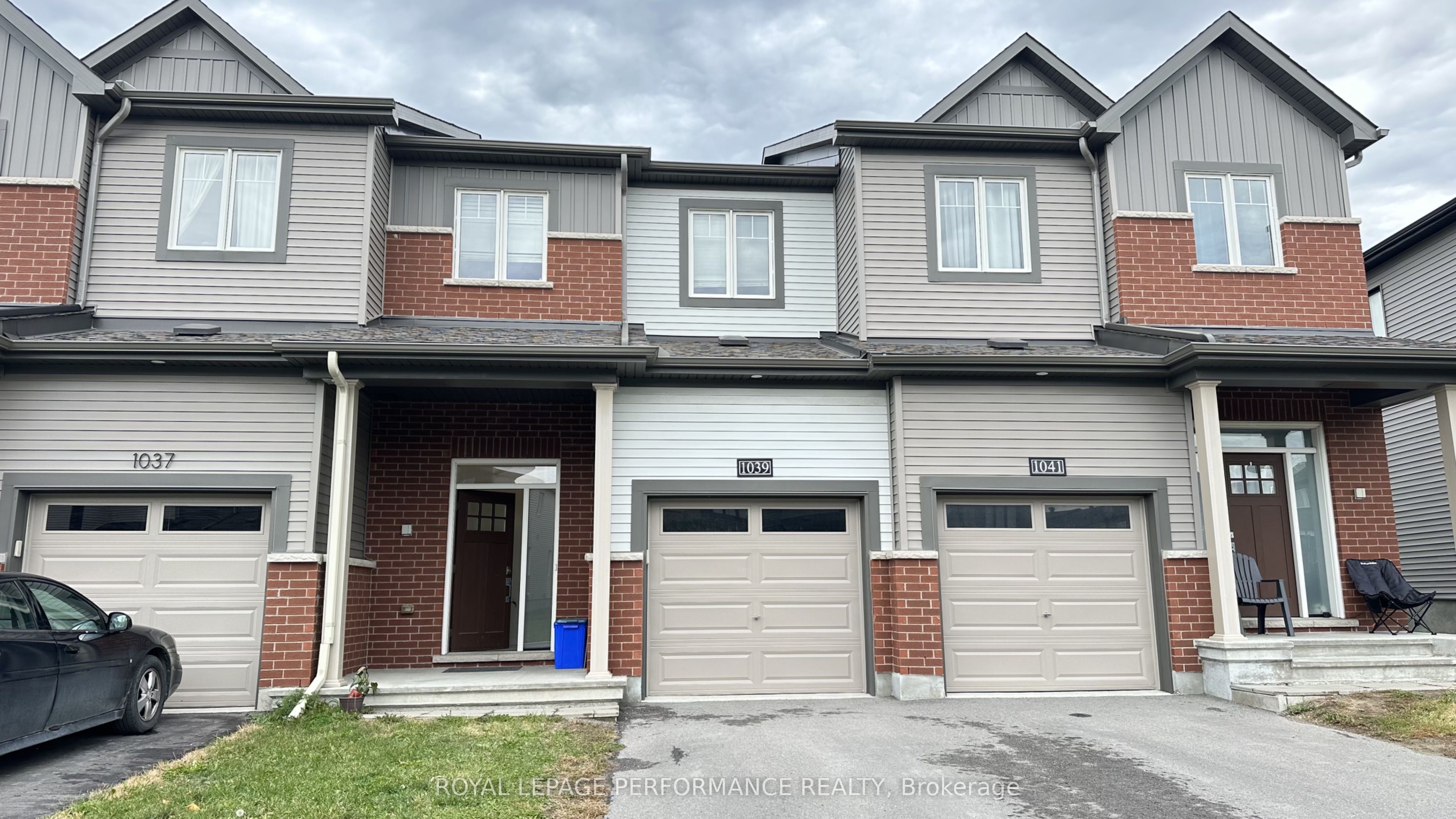 1039 Speedvale Court, Kanata 1