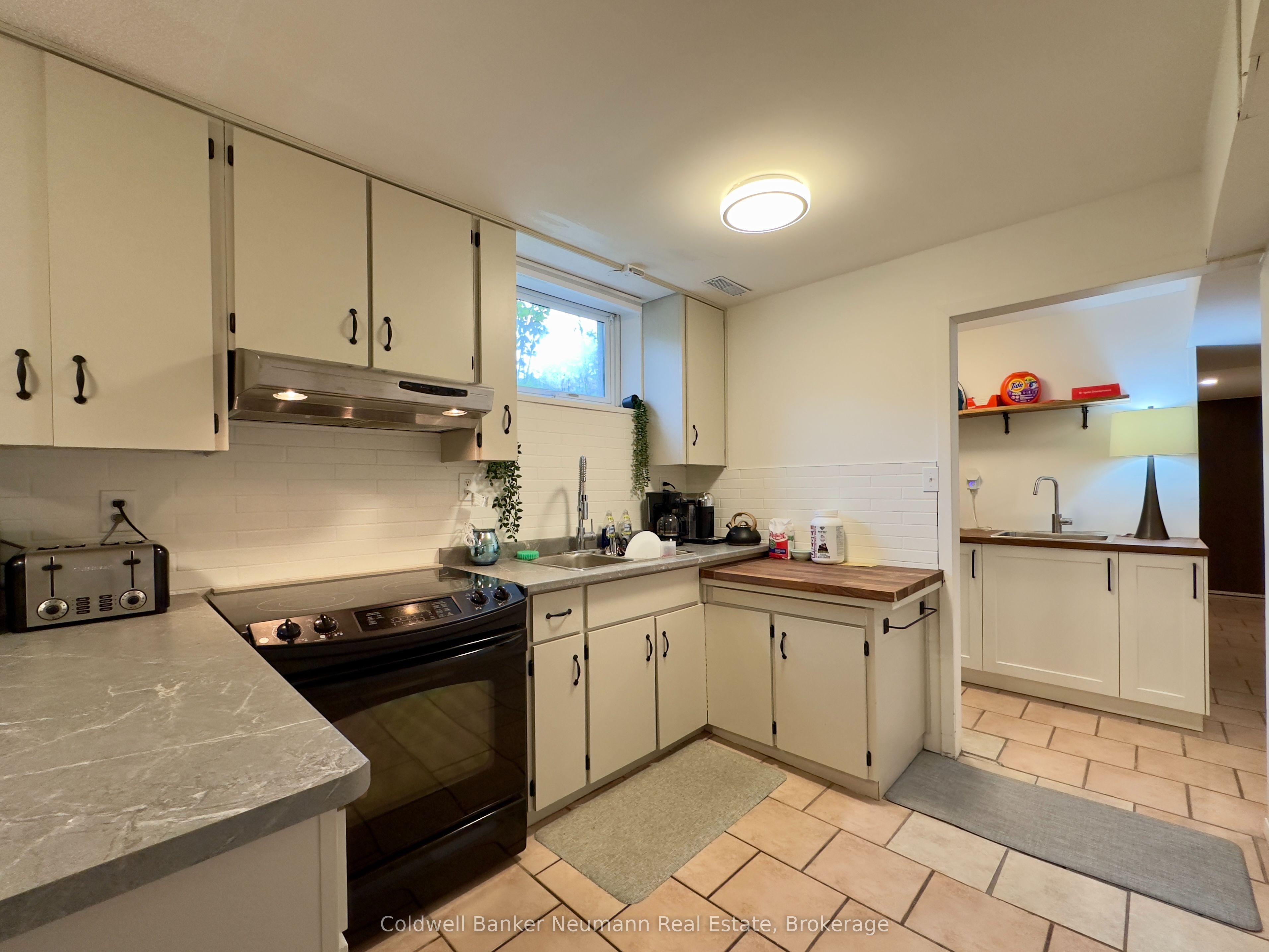 Unit LOWER - 52 Renfield Street, Guelph 5