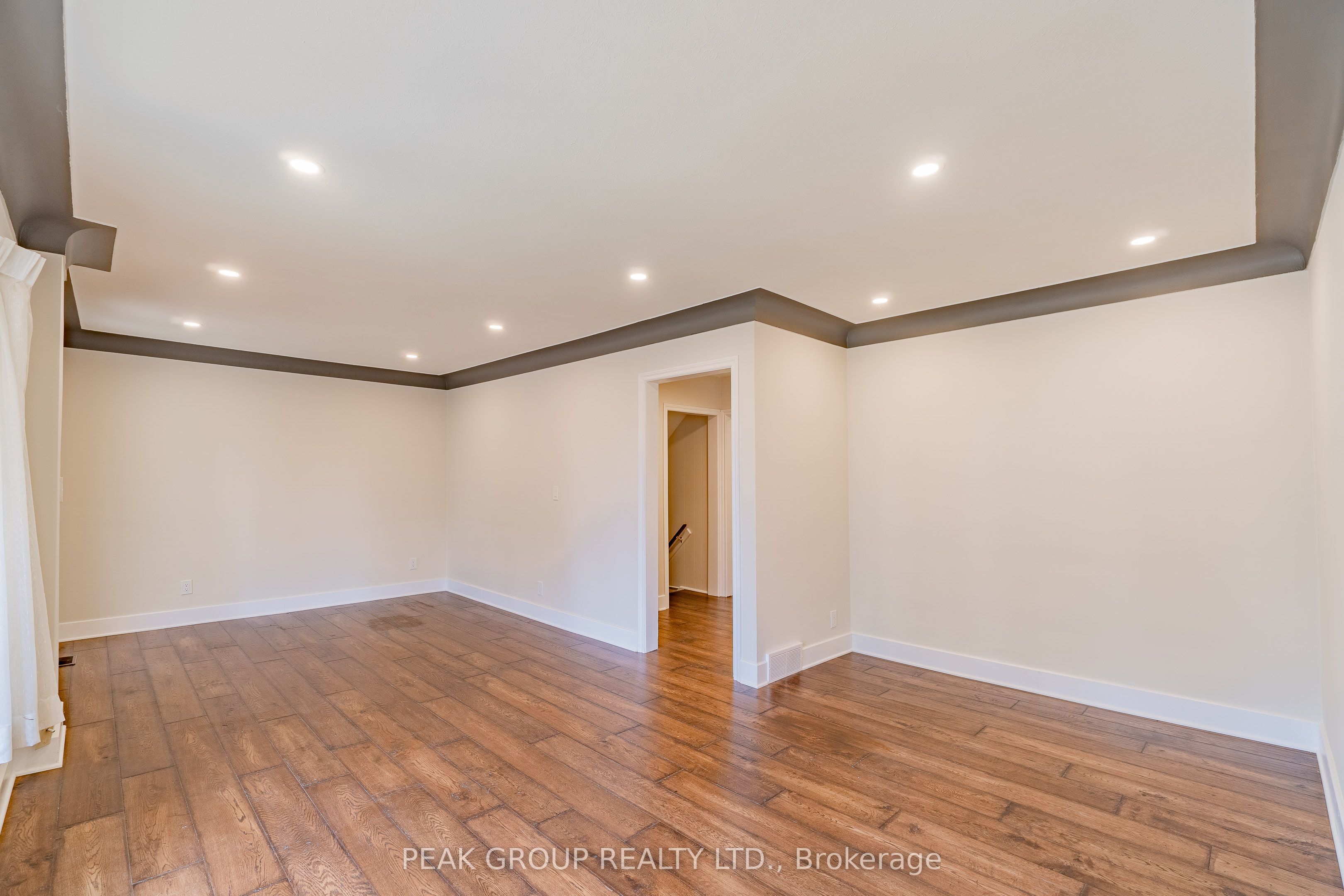 6020 Keith Street, Niagara Falls 5