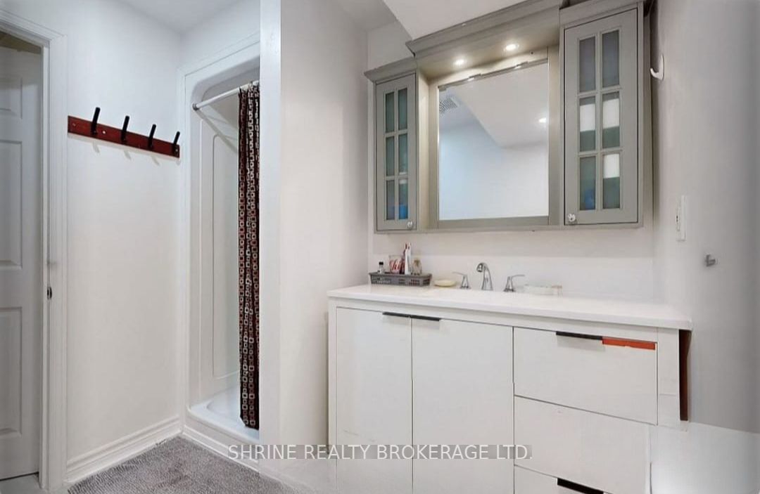 Unit Bedroom - 343 FLEMING Drive, London 5