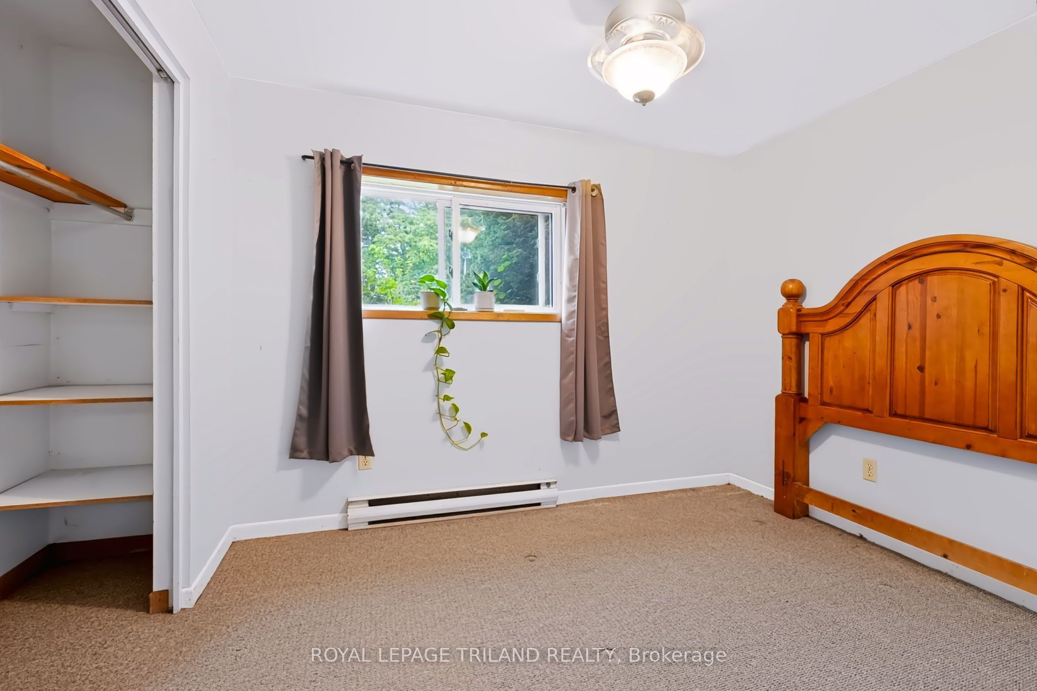 Unit 1 - 25 South Edgeware Road, St. Thomas 5